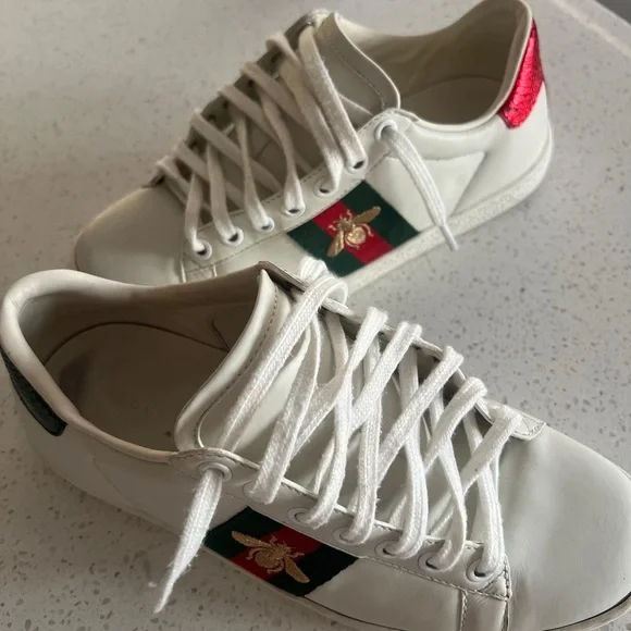 Gucci Classic White Sneakers with Red and Green Accents